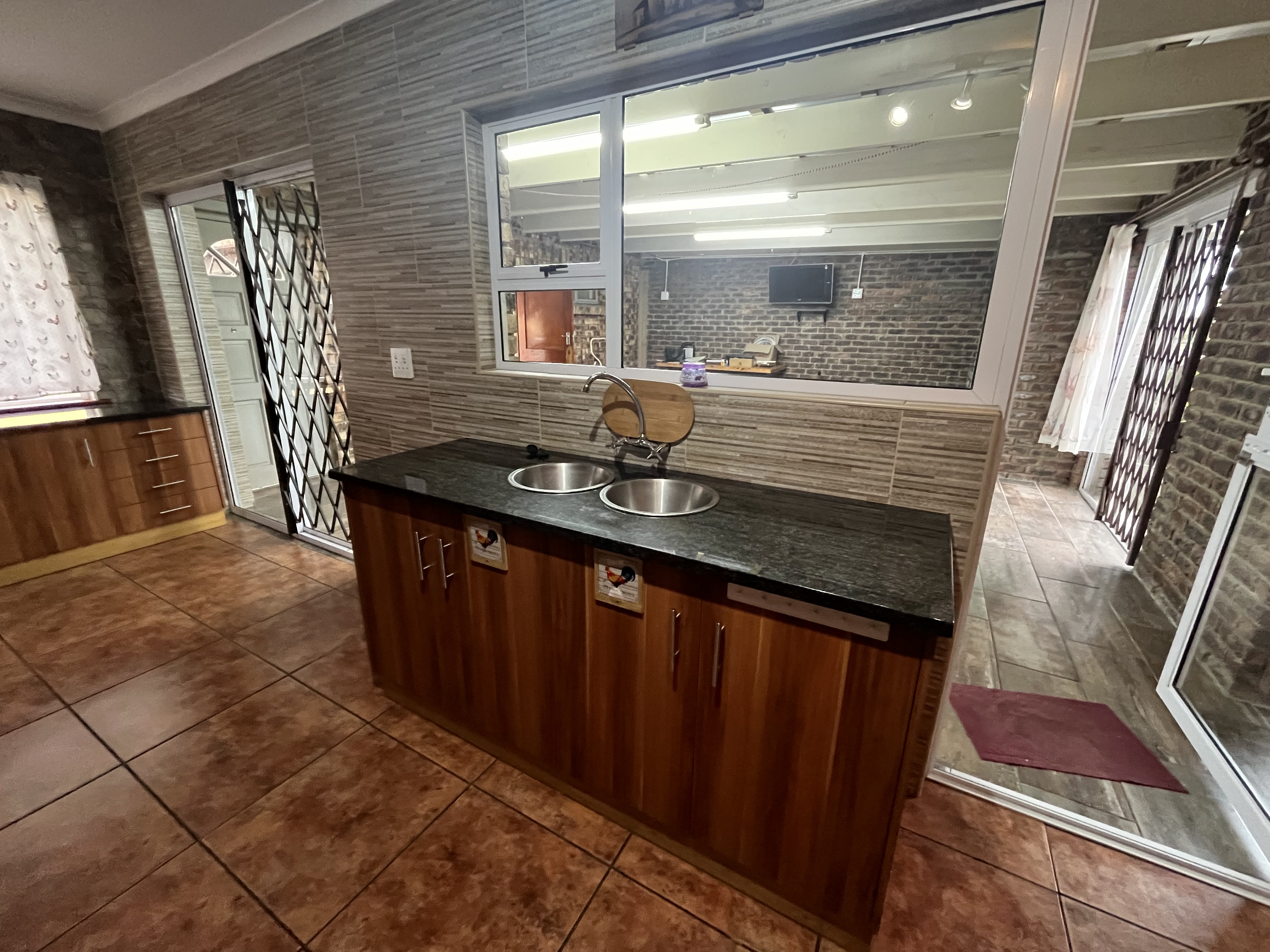 3 Bedroom Property for Sale in Heiderand Western Cape